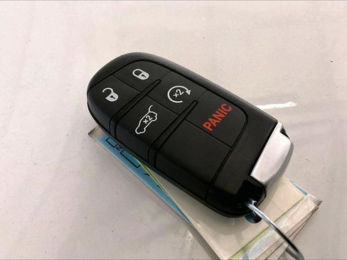 Used 2019 Jeep Grand Cherokee Limited X image 9