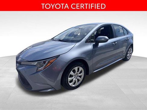 Certified 2020 Toyota Corolla LE image 1