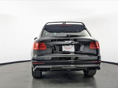 Used 2018 Bentley Bentayga AWD/4WD image 6
