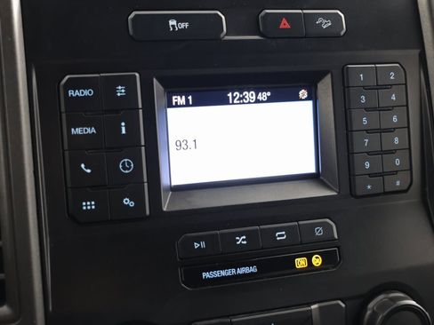 Used 2020 Ford F250 XL w/ STX Appearance Package image 26