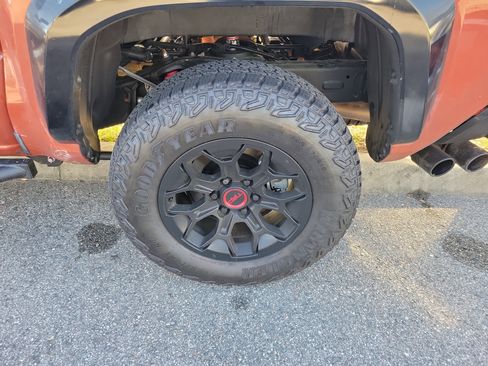 Used 2024 Toyota Tacoma TRD Pro image 20