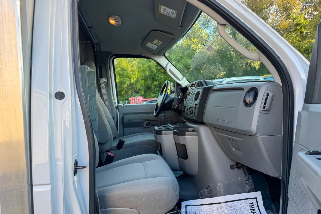 Certified 2017 Ford E-350 and Econoline 350 Super Duty w/ Power Windows & Locks Group RWD image 11