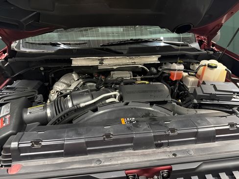 Used 2020 Chevrolet Silverado 3500 High Country AWD/4WD image 28