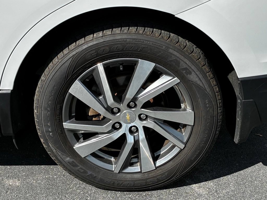 Used 2023 Chevrolet Equinox LT AWD/4WD image 35