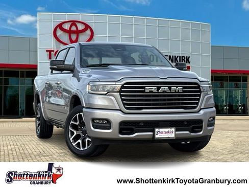 Used 2025 RAM 1500 Laramie w/ Laramie Southwest Edition AWD/4WD image 1
