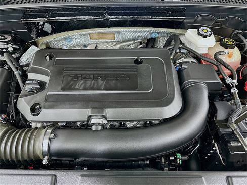 Used 2022 Buick Envision Avenir w/ Technology Package II image 31