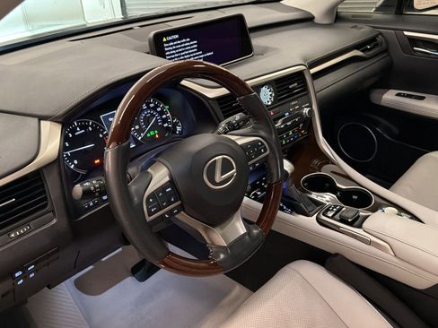 Used 2019 Lexus RX 350 FWD w/ Navigation Package image 4