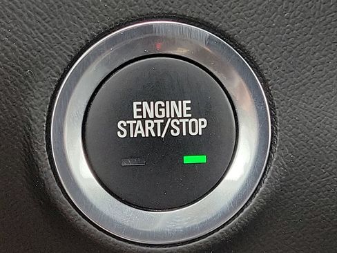 Used 2024 GMC Terrain AT4 w/ LPO, 'HIT The Road' Package AWD/4WD image 17