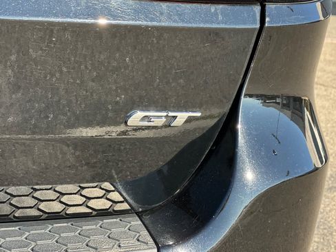 Used 2024 Dodge Durango GT image 34