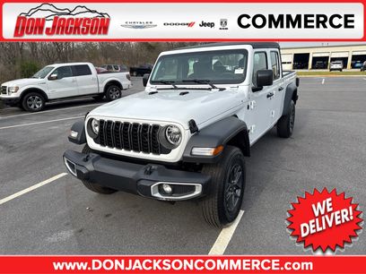 New 2026 Jeep Gladiator Sport