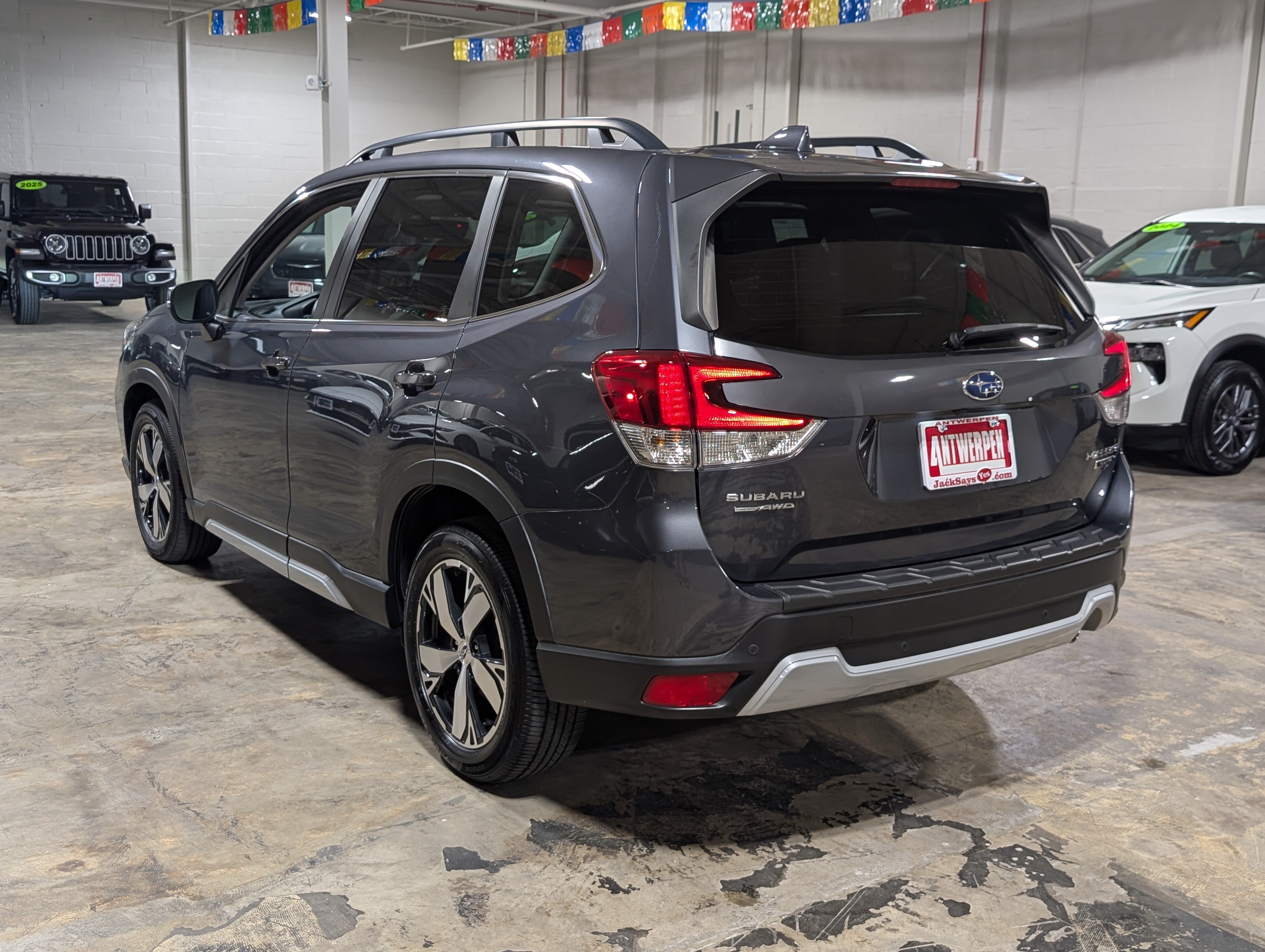 Used 2020 Subaru Forester Touring AWD/4WD image 5