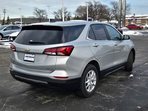 Used 2022 Chevrolet Equinox LT image 11