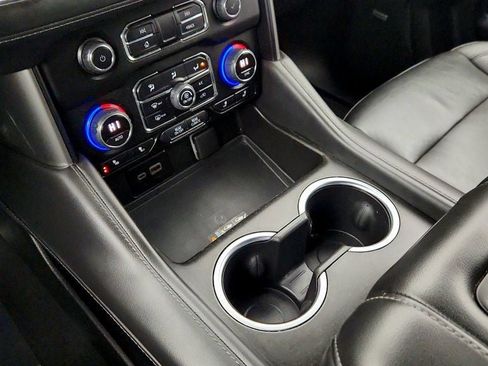 Used 2023 Chevrolet Tahoe Z71 w/ Luxury Package image 17