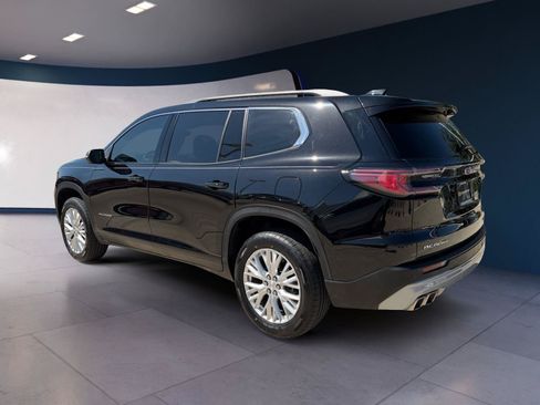 Used 2024 GMC Acadia Elevation w/ Trailering Package FWD image 3
