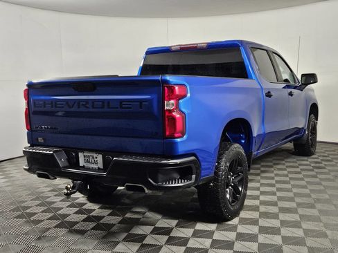 Used 2023 Chevrolet Silverado 1500 LT Trail Boss w/ LPO, Dark Essentials Package AWD/4WD image 5