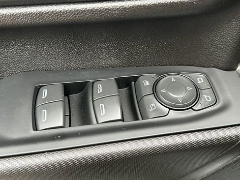 Used 2024 Chevrolet Silverado 2500 Custom w/ Custom Value Package image 23