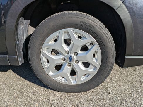 Used 2019 Subaru Forester w/ Alloy Wheel Package image 11