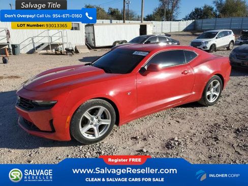 Used 2020 Chevrolet Camaro LT RWD image 1