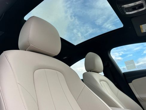 Certified 2025 Mercedes-Benz CLA 250 image 18