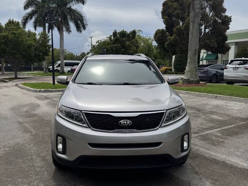Used 2015 Kia Sorento EX FWD image 3