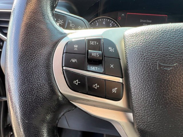 Certified 2023 Ford Explorer XLT w/ Equipment Group 202A AWD/4WD image 9
