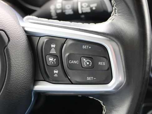 Used 2021 Jeep Wrangler Unlimited Sahara w/ Safety Group image 16