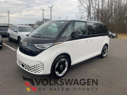 New 2025 Volkswagen ID. Buzz Pro S