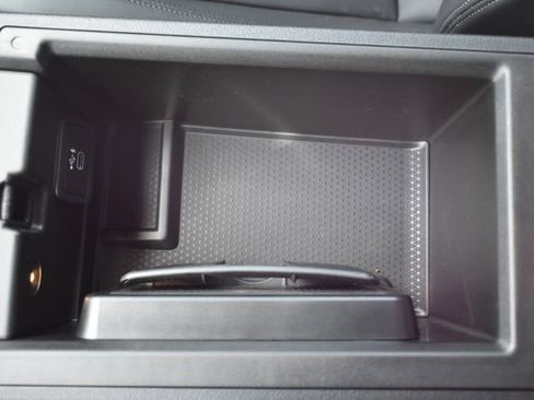 Used 2021 BMW M4 Coupe w/ Executive Package image 35