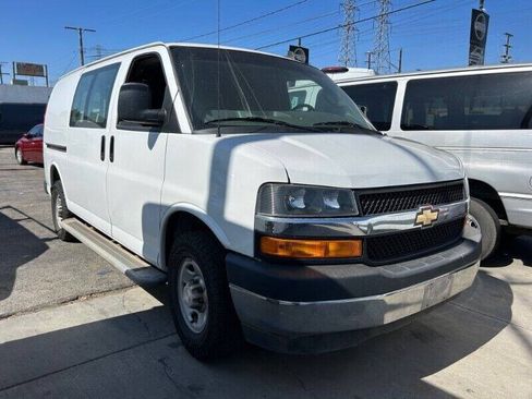 Used 2019 Chevrolet Express 2500 w/ Driver Convenience Package RWD image 1