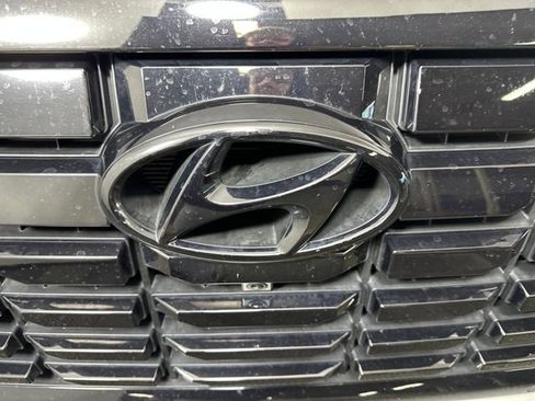 Used 2023 Hyundai Palisade Limited w/ Cargo Package image 9