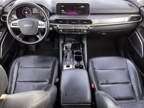 Used 2022 Kia Telluride LX image 9
