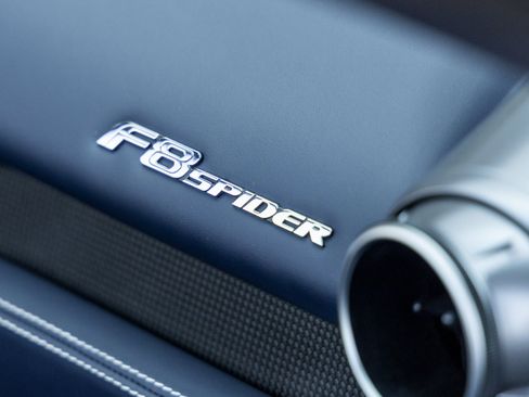 Used 2022 Ferrari F8 Tributo image 50