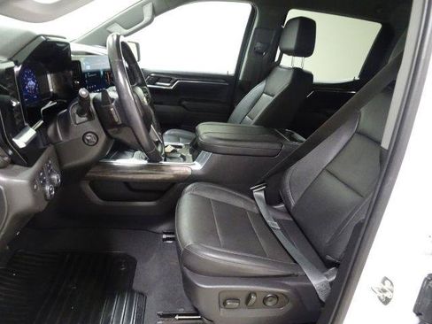 Used 2023 Chevrolet Silverado 1500 LTZ AWD/4WD image 20