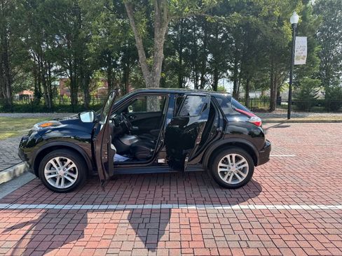 Used 2015 Nissan Juke SL image 4