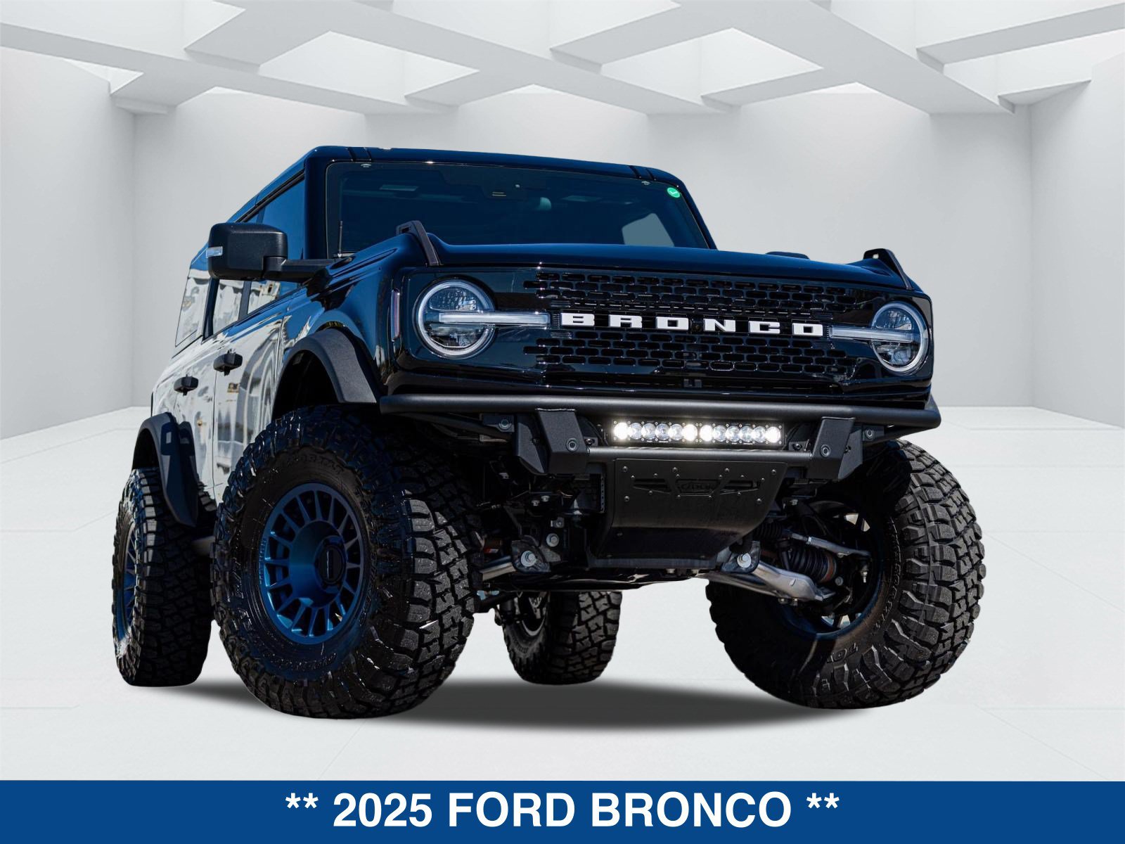 Used 2025 Ford Bronco Badlands AWD/4WD image 21