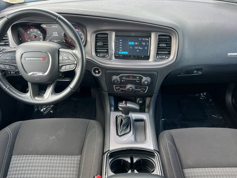 Used 2023 Dodge Charger SXT w/ Blacktop Package image 27