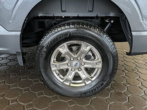 Used 2023 Ford F150 XLT w/ Equipment Group 302A High image 9