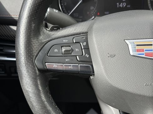 Used 2021 Cadillac XT4 Sport w/ Cold Weather Package image 17