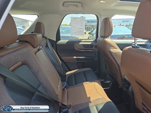 Certified 2025 Ford Bronco Sport Outer Banks w/ Outer Banks Tech Package+ AWD/4WD image 52