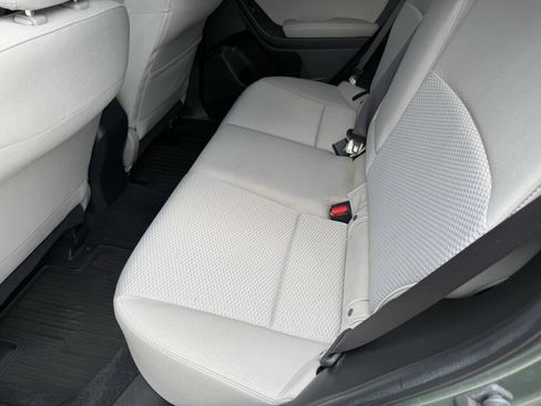 Used 2016 Subaru Forester 2.5i Premium w/ All-Weather Package AWD/4WD image 16