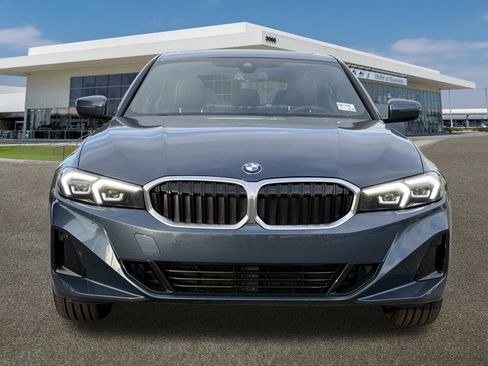 New 2026 BMW 330i Sedan image 3