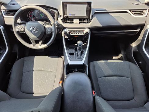 Used 2025 Toyota RAV4 XLE w/ Convenience Package FWD image 13