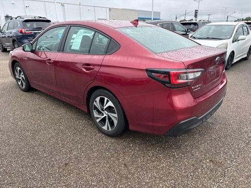 Used 2024 Subaru Legacy Premium AWD/4WD image 4