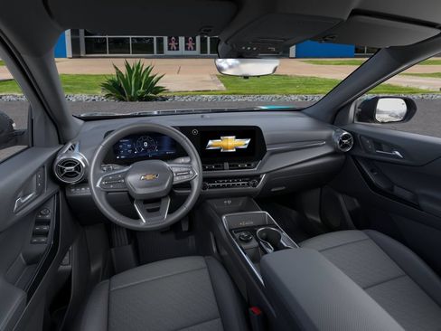 New 2027 Chevrolet Equinox LT w/ Convenience Package II FWD image 15
