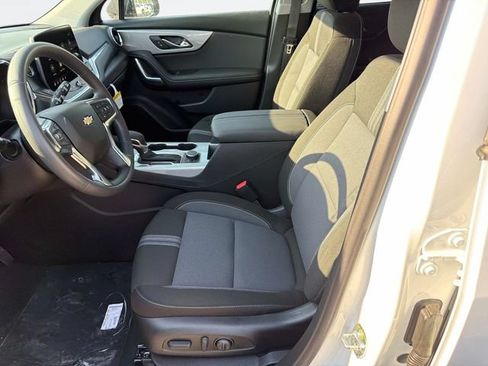 New 2026 Chevrolet Blazer LT w/ Convenience Package FWD image 19