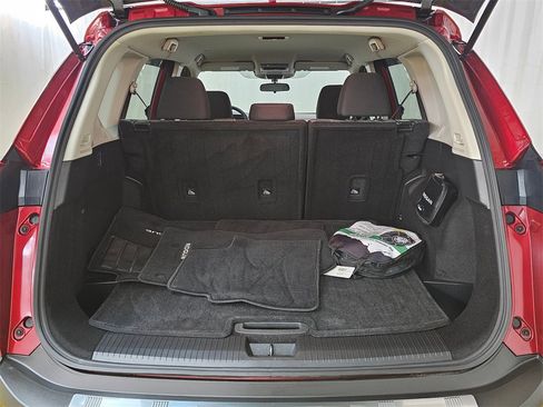 Used 2022 Nissan Rogue SV image 14