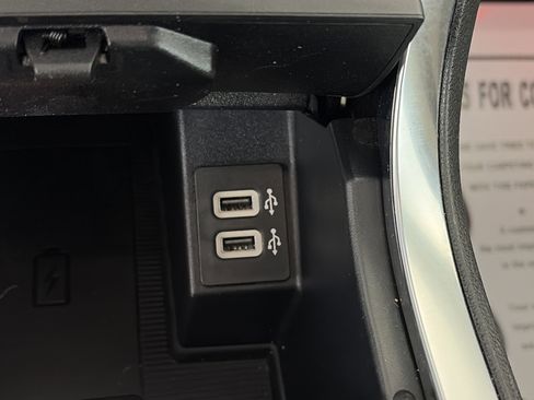 Used 2020 Ford Edge Titanium w/ Equipment Group 301A image 23