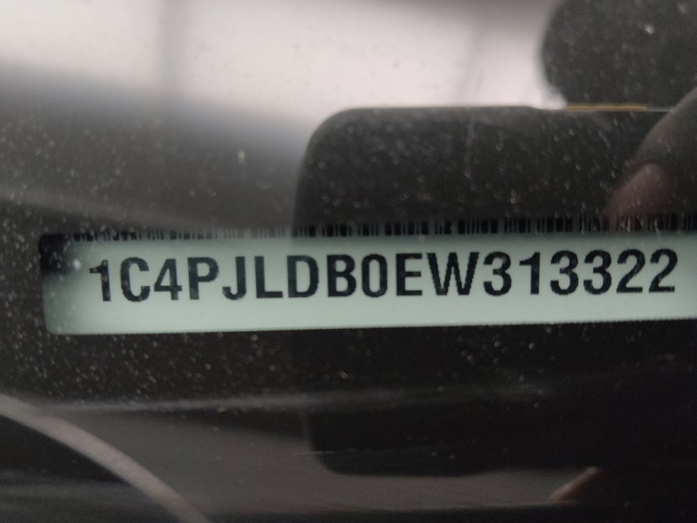 Used 2014 Jeep Cherokee Limited w/ Trailer Tow Group FWD image 33