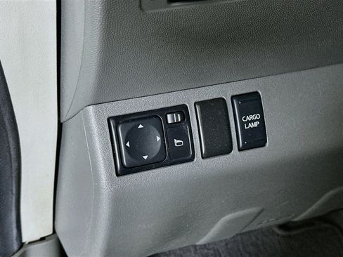 Used 2019 Nissan Frontier SV w/ Value Truck Package RWD image 17