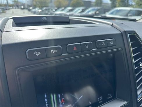 Certified 2019 Ford Expedition Limited w/ Equipment Group 303A image 26